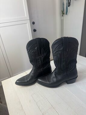 Classic Black Leather Tecovas Cowboy Jamie Boots